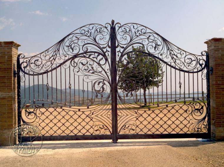 Cancello in ferro battuto - Abruzzo