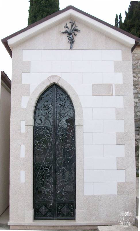 Porta gentilizia in ferro battuto - Chieti
