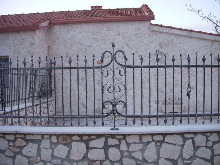 Recinto-in-ferro-battuto