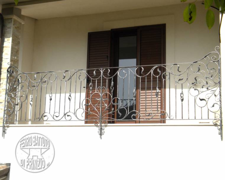 Ringhiera in ferro battuto Abruzzo
