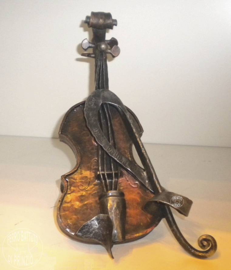 Scultura in ferro battuto - violino